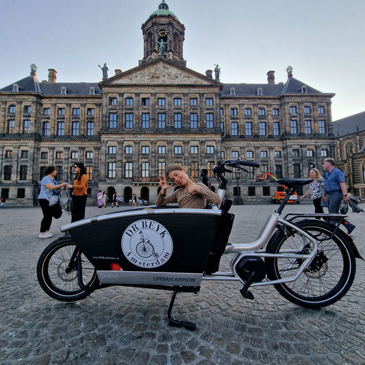 rent a Urban arrow cargobike rental