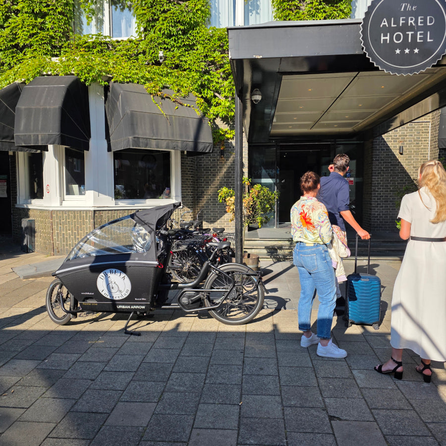 Urban Arrow rental Amsterdam Hotel